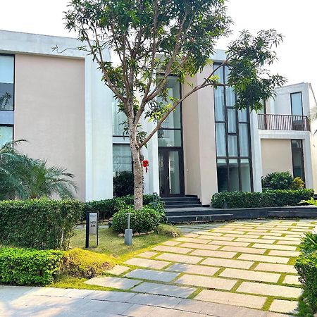Hotel Oakwood Ha Long Esterno foto