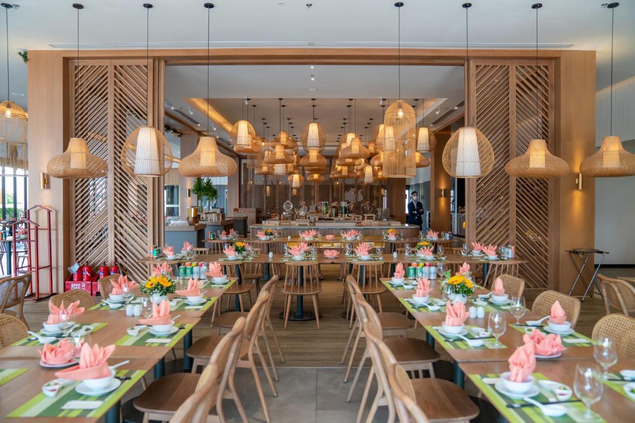 Hotel Oakwood Ha Long Esterno foto