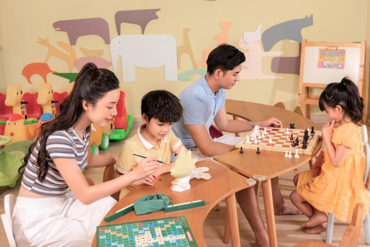 Hotel Oakwood Ha Long Esterno foto