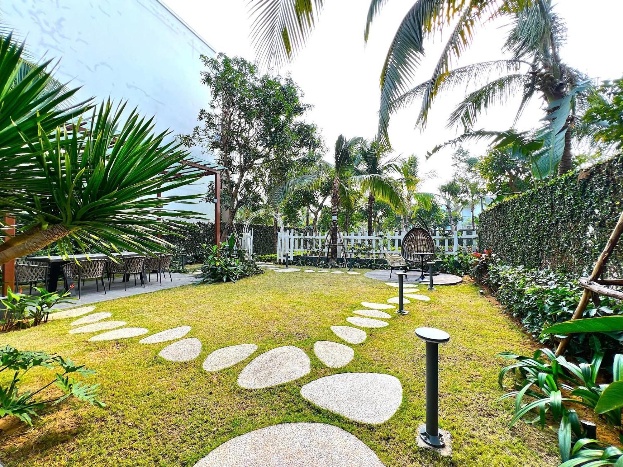 Hotel Oakwood Ha Long Esterno foto